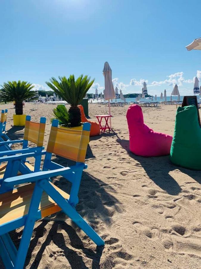 Atlantis Atmosphere Apartment Burgas ภายนอก รูปภาพ