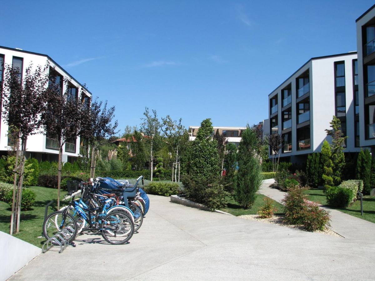 Atlantis Atmosphere Apartment Burgas ภายนอก รูปภาพ
